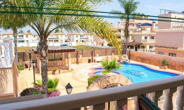 Villa - Gensalg - Orihuela Costa -
                Los Dolses