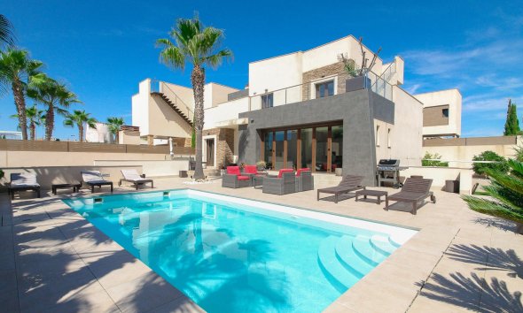 Villa - Gensalg - Torrevieja - Aguas Nuevas