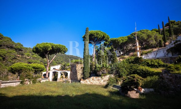 Villa - Resale - Girona - Girona