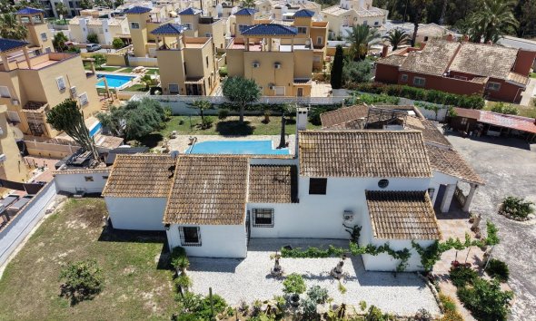 Villa - Resale - Orihuela Costa -
                Villamartín
