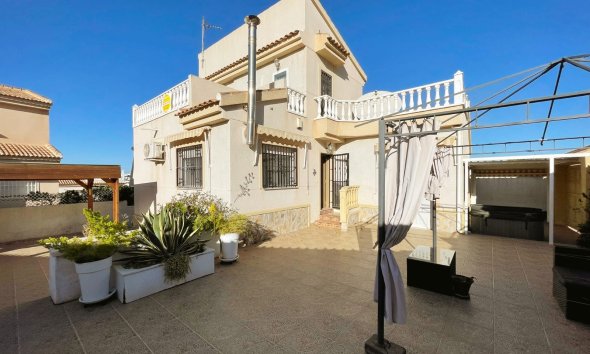 Villa - Reventa - Ciudad Quesada -
                Rojales
