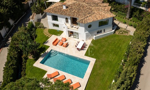 Villa - Reventa - Malaga - Nueva Andalucía