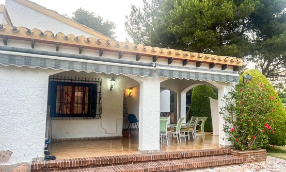 Villa - Reventa - Orihuela Costa - Punta Prima