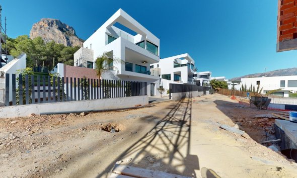 Nybyggeri - detached -
Polop