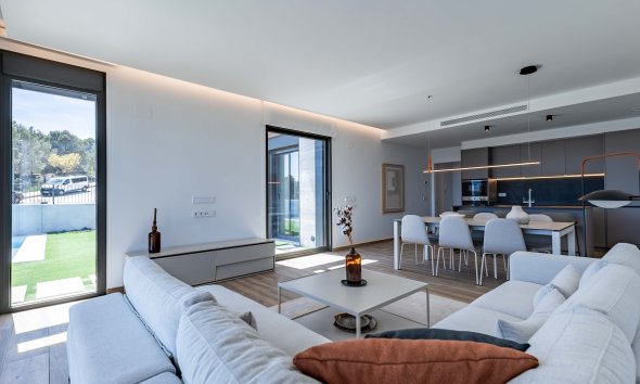 Nybyggeri - detached -
Polop