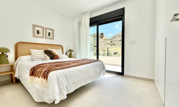 Nybyggeri - low-bungalow -
Cox