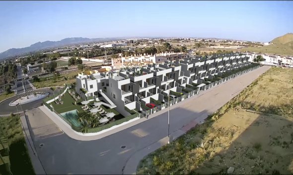 Nybyggeri - terraced -
Cox
