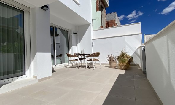 Nybyggeri - low-bungalow -
Pilar de la Horadada