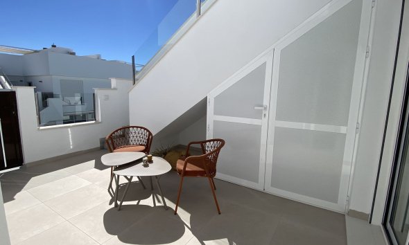 Nybyggeri - low-bungalow -
Pilar de la Horadada