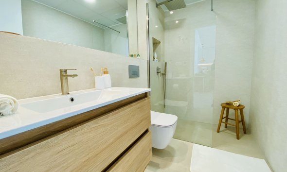 Nybyggeri - low-bungalow -
Pilar de la Horadada