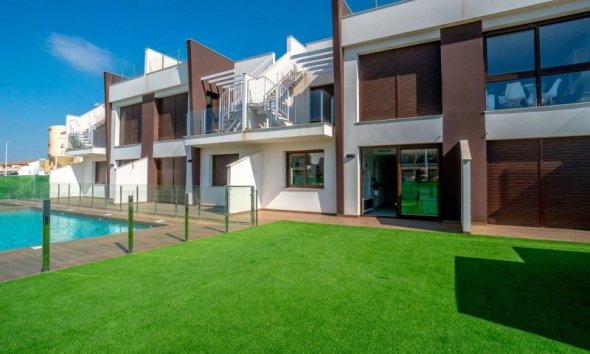 Nybyggeri - low-bungalow -
San Pedro del Pinatar