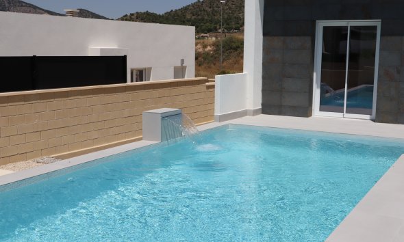 Nybyggeri - terraced -
La Romana