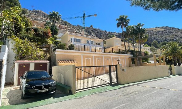 Nybyggeri - Villa -
Altea