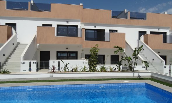 Nybyggeri - high-bungalow -
Pilar de la Horadada