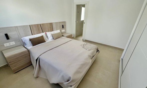 Nybyggeri - detached -
Rojales