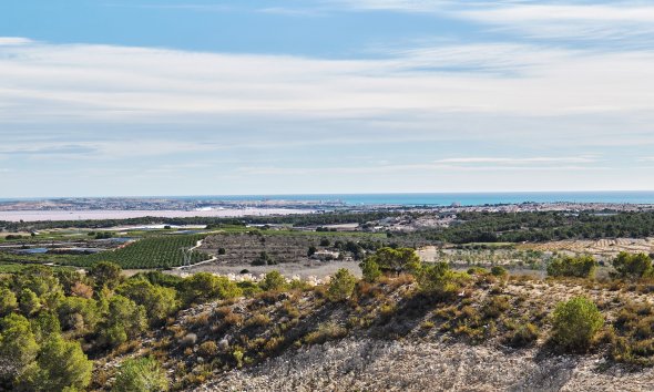 Nybyggeri - Villa -
San Miguel de Salinas