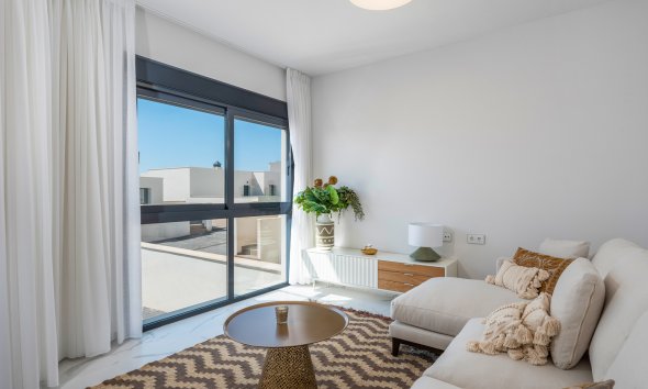 Nybyggeri - low-bungalow -
San Miguel de Salinas