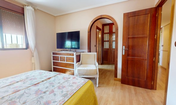 Nybyggeri - detached -
Águilas