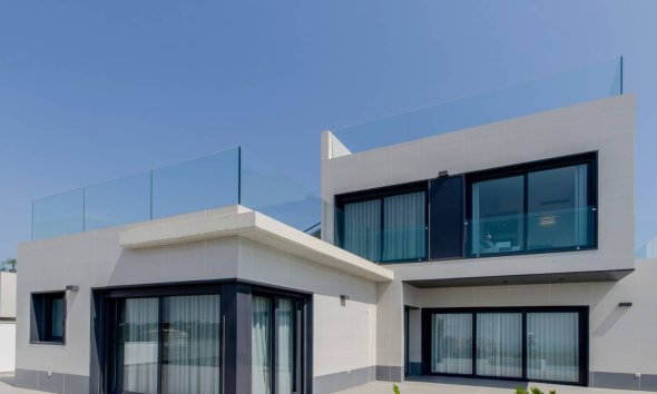 Nybyggeri - Villa -
Dehesa de Campoamor
