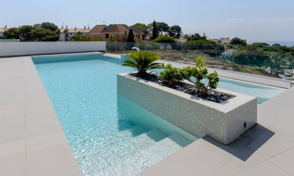 Nybyggeri - Villa -
Dehesa de Campoamor