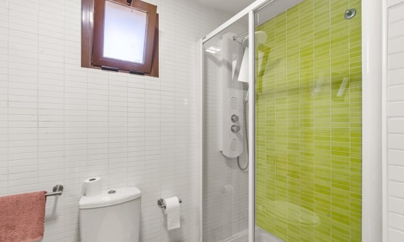 Resale - Villa -
Santa Pola - El Poble Llevanti