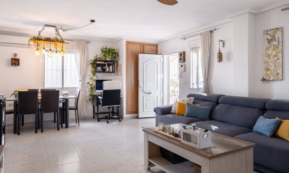 Resale - Villa -
Santa Pola - Gran Alacant