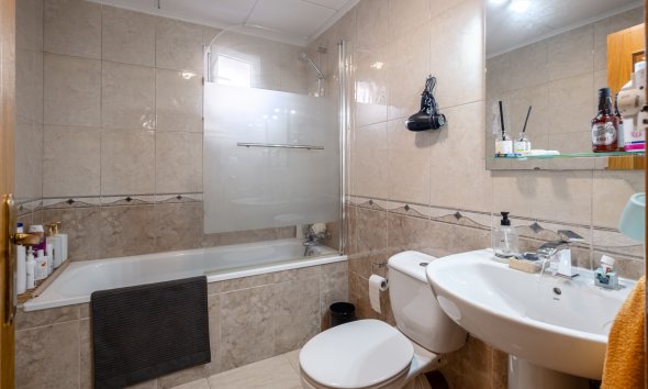 Resale - Villa -
Santa Pola - Gran Alacant