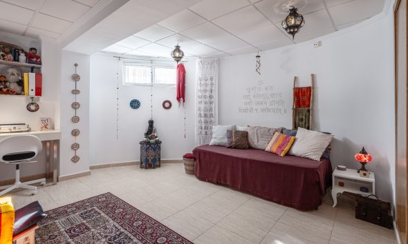 Resale - Villa -
Santa Pola - Gran Alacant