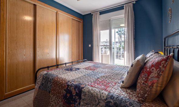 Resale - Villa -
Santa Pola - Gran Alacant