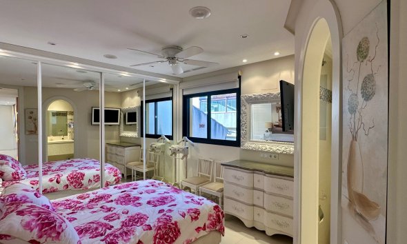 Resale - apartment -
Guardamar del Segura - Marjal Beach