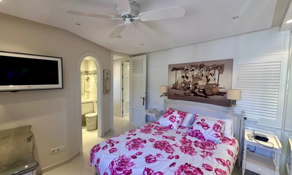 Resale - apartment -
Guardamar del Segura - Marjal Beach