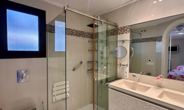 Resale - apartment -
Guardamar del Segura - Marjal Beach