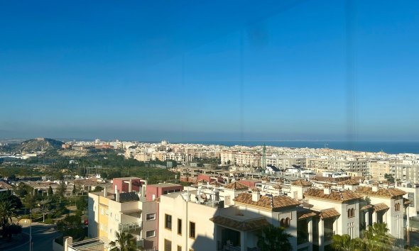 Resale - apartment -
Guardamar del Segura - Marjal Beach