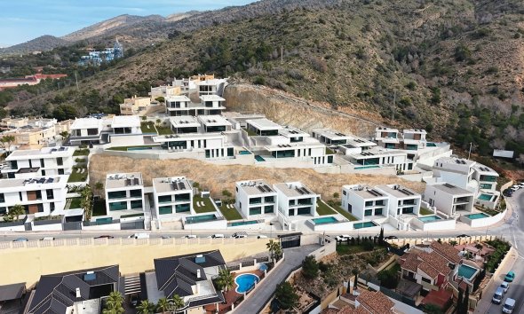 Nybyggeri - Villa -
Benidorm