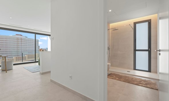 Nybyggeri - Villa -
Benidorm