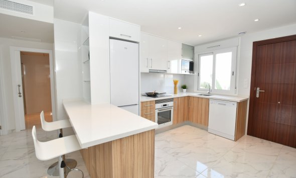 Nybyggeri - low-bungalow -
San Miguel de Salinas
