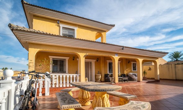 Gensalg - Villa -
Torrevieja - LOS BALCONES - LOS ALTOS