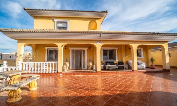 Gensalg - Villa -
Torrevieja - LOS BALCONES - LOS ALTOS