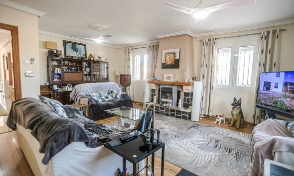 Gensalg - Villa -
Torrevieja - LOS BALCONES - LOS ALTOS