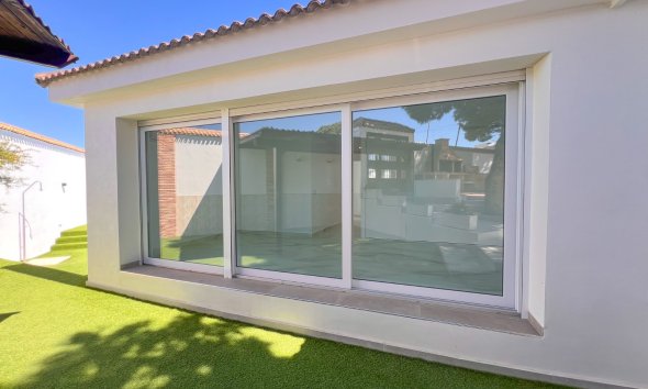 Gensalg - Villa -
Torrevieja - Los Balcones