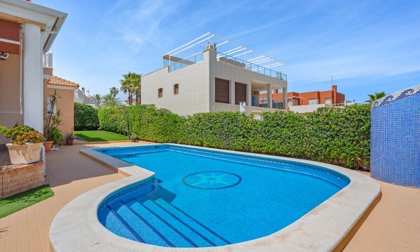 Gensalg - Villa -
Torrevieja - La Mata