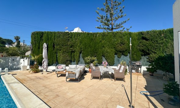 Gensalg - Rækkehus -
Torrevieja - Los Balcones