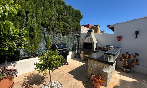 Gensalg - Rækkehus -
Torrevieja - Los Balcones