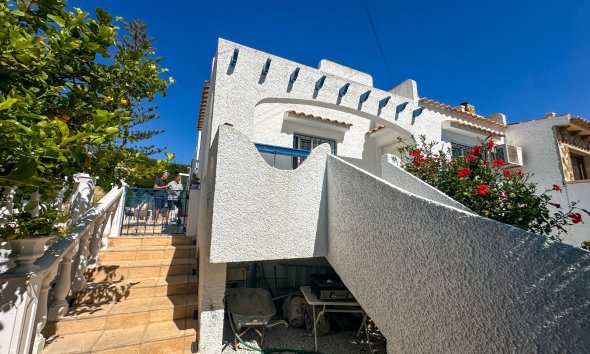 Gensalg - Rækkehus -
Torrevieja - Los Balcones