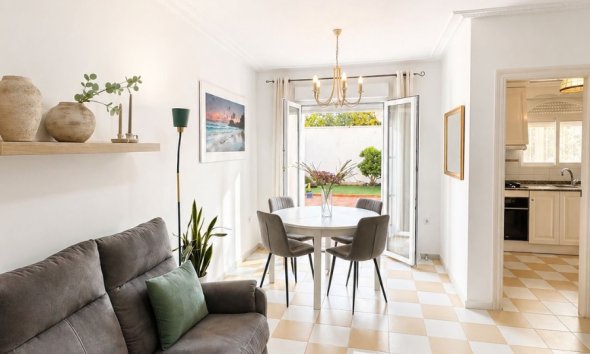 Gensalg - Villa -
Torrevieja - Nueva Torrevieja