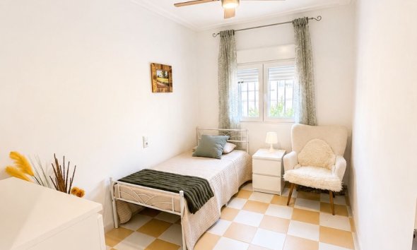 Gensalg - Villa -
Torrevieja - Nueva Torrevieja