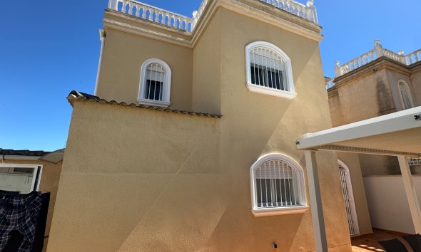Gensalg - Villa -
Torrevieja - Nueva Torrevieja