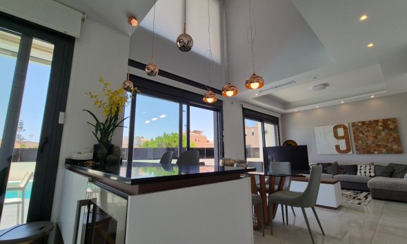 Gensalg - Villa -
Torrevieja - Costa Blanca