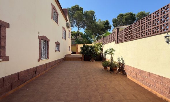 Gensalg - Villa -
Torrevieja - Costa Blanca