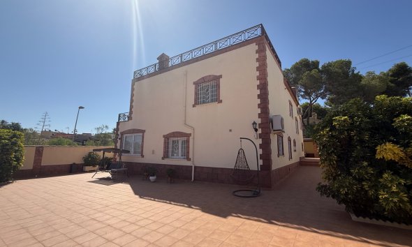 Gensalg - Villa -
Torrevieja - Costa Blanca